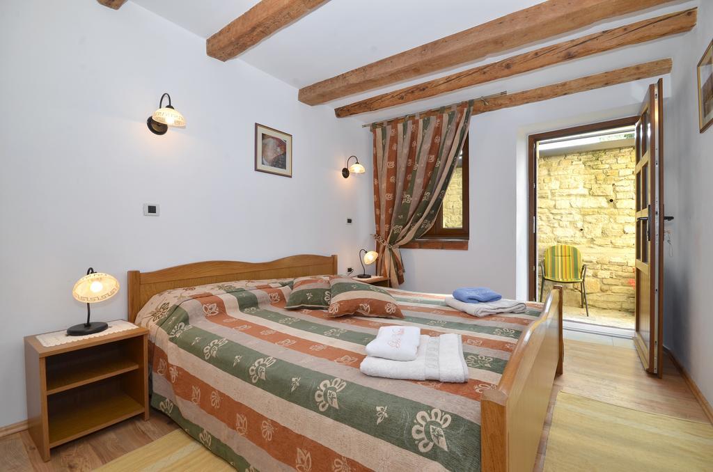 Bella Vista Apartments Motovun Værelse billede